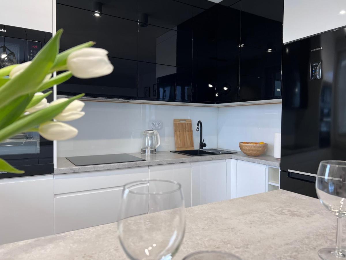 Apartament Jeleniowska Podziemny Parking Taras Appartement Kielce Buitenkant foto